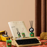 BIG EYE Scented Candle & Fragrance Diffuser - Rich in __.(woody)